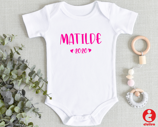 Body Bebé Personalizável "Menina, nome e ano" 100% algodão